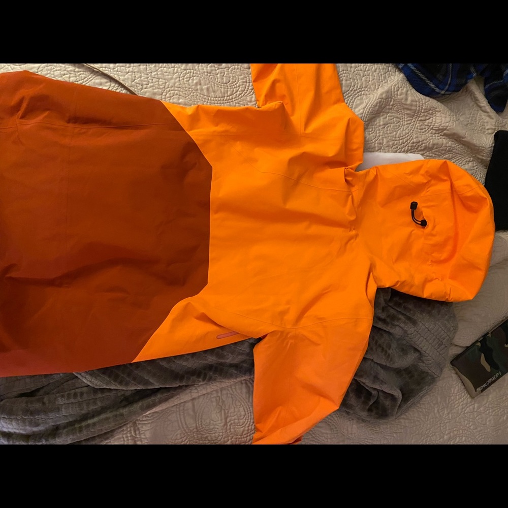 arterex shell. large. Worn 3 times.  Cost$699. lost 25 lbs + it is way too big